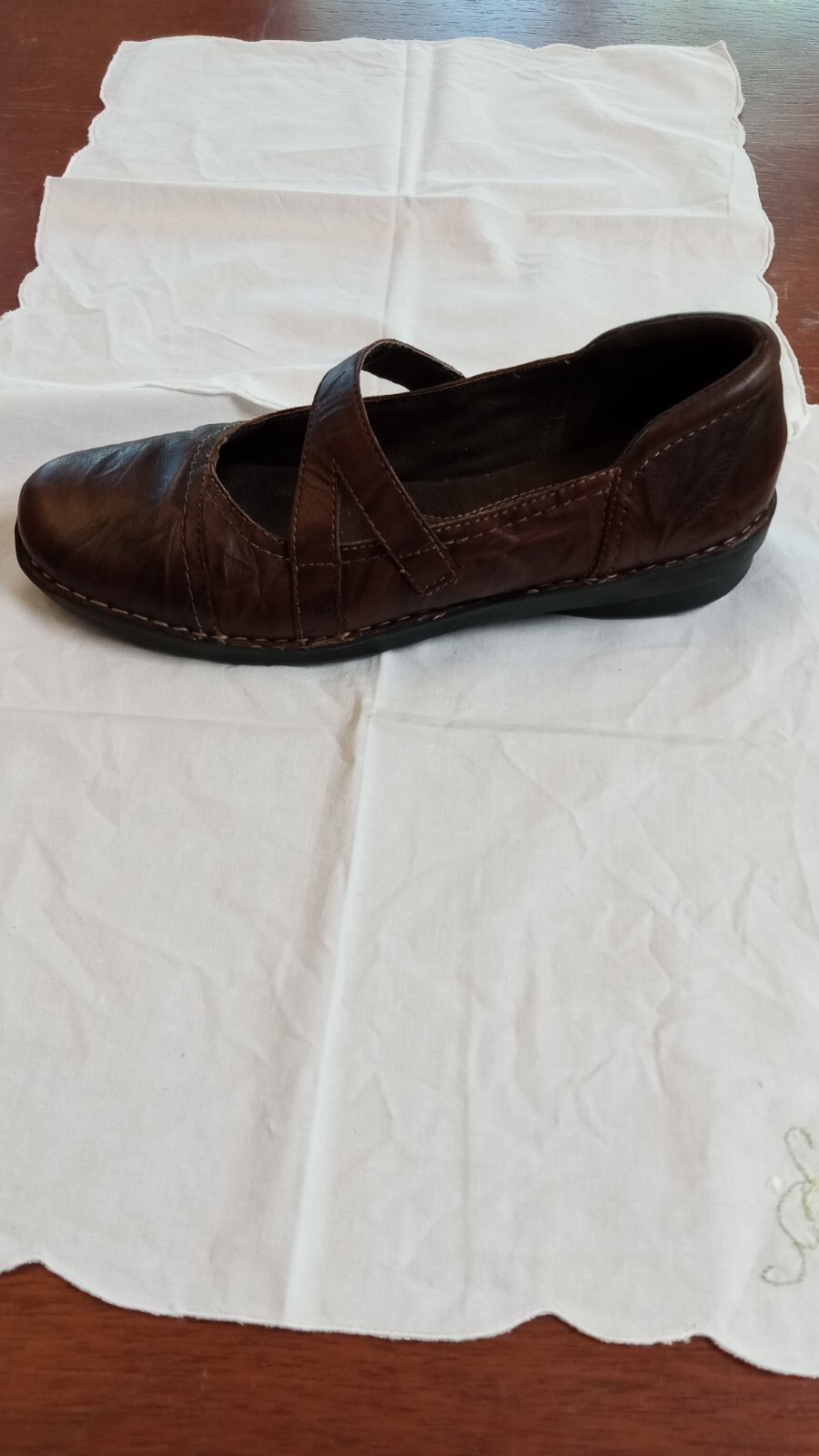 CLARKS leather 9.5 brown cloud pattern step-in sl… - image 6