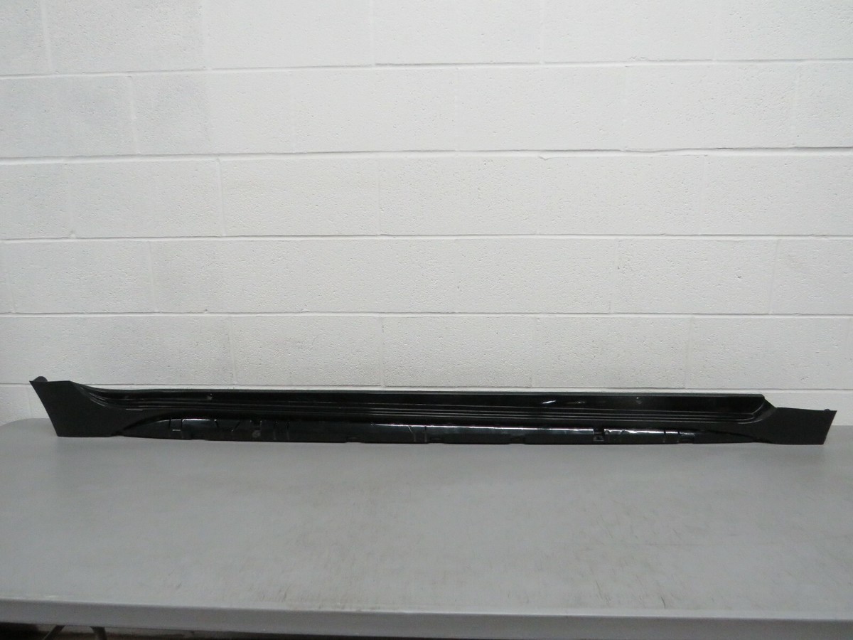 2020 TOYOTA COROLLA RIGHT SIDE ROCKER MOLDING PANEL | eBay