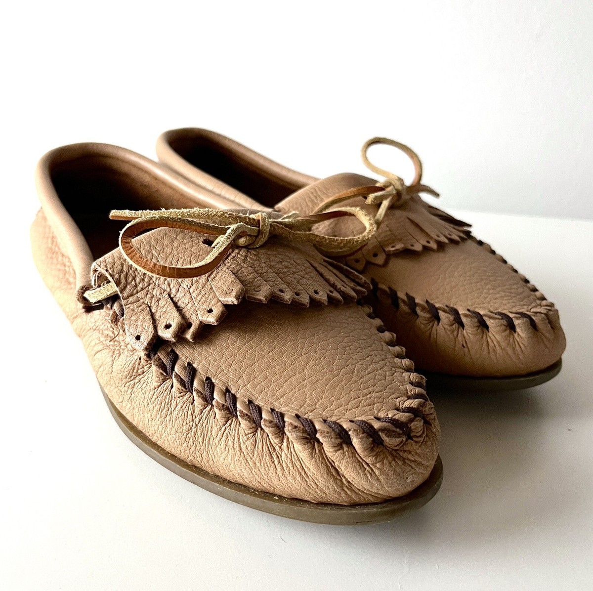 Minnetonka Deerskin Leather Moccasin Kilty Women's Sz US Mocha Rubber  Soles