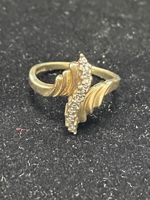 Vintage 1980 RKC 10K Gold Ring w/diamond accents Size