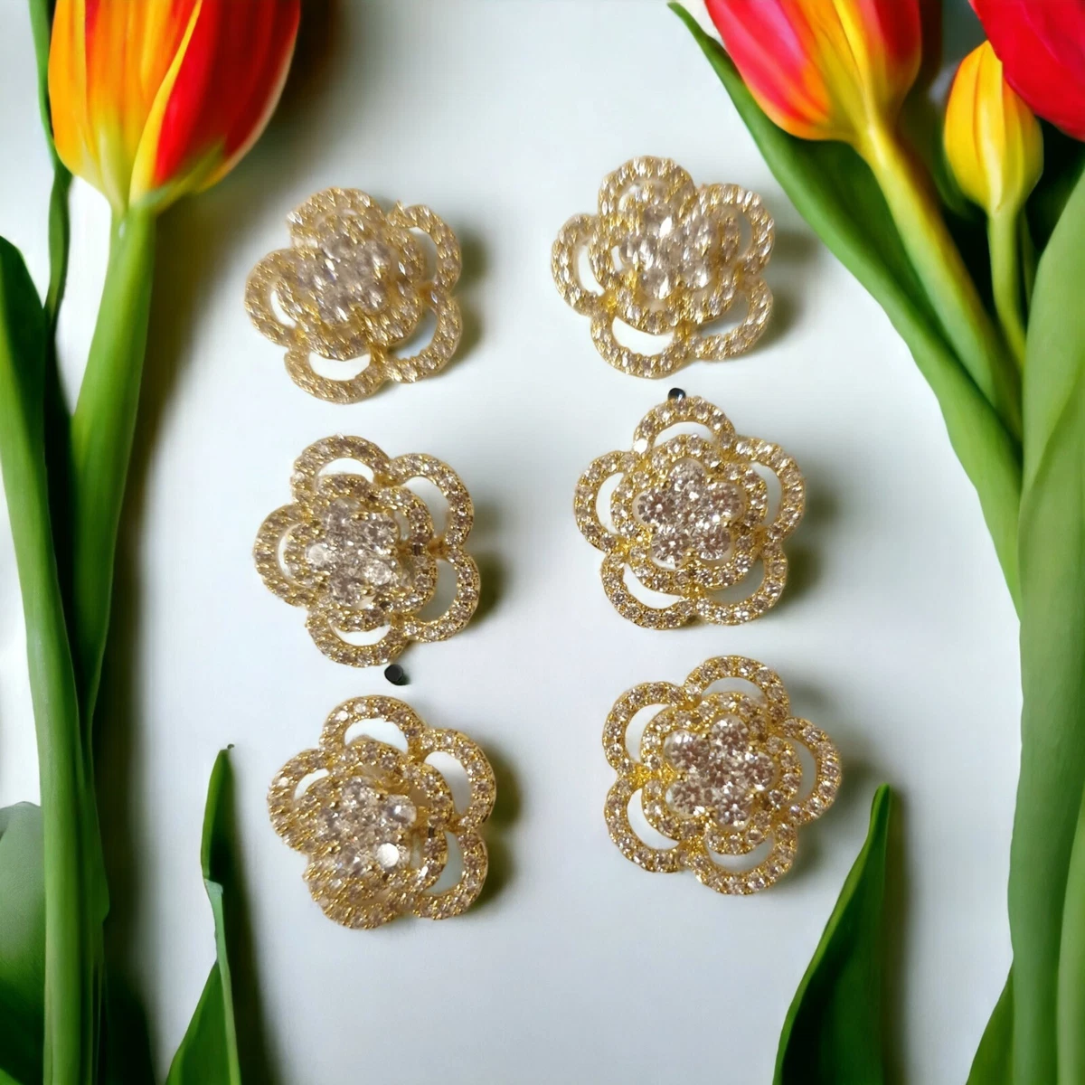 Flower shaped earrings sale