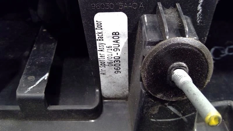 2015-2018 NISSAN MURANO REAR SPOILER 96030-9UA0B - Image 3 of 3