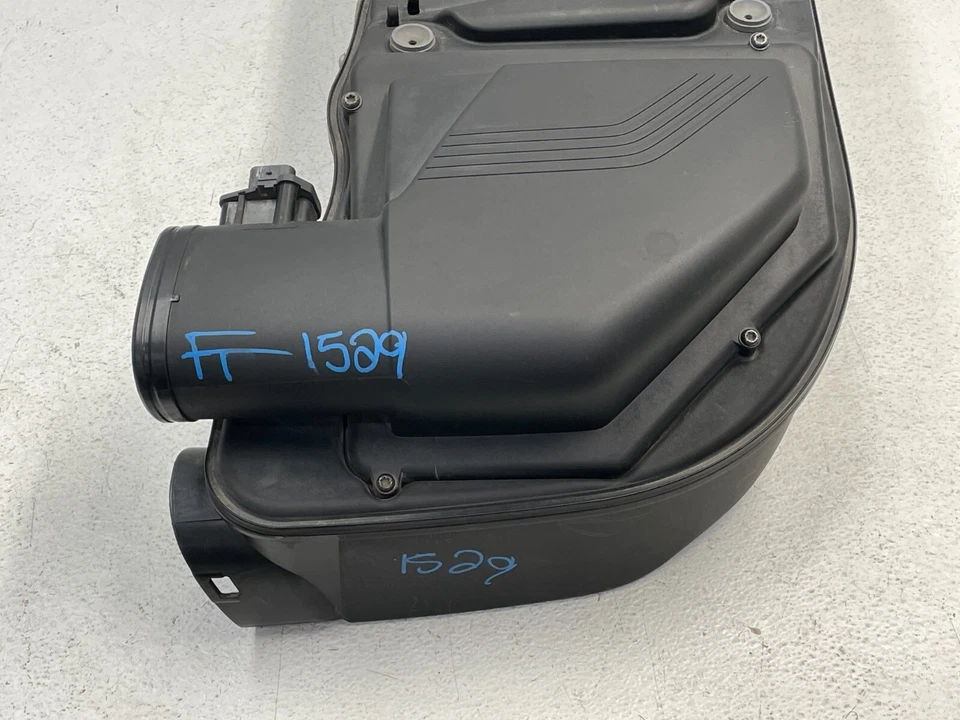 BMW 750i G12 2016-2019 motor limpiador de admisión de aire filtro conducto 4,4 L 1529 OEM Foto 4 de 4