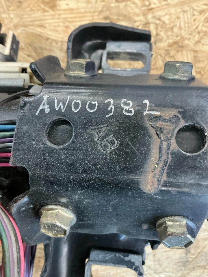 Steering Column BUICK LESABRE 82 83 84 85 86 87 88 - Image 2 of 4