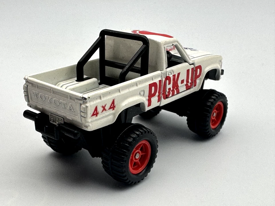 Tomica Tomy Big Foot #3 Toyota Hilux Pickup Truck, White, 1:64, Excellent - Image 3 of 4