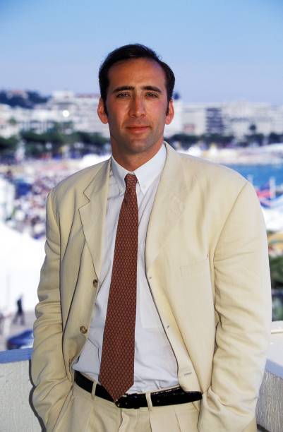 カンヌ国際映画祭1995年記念プレート『100 ans de cinéma』 Nicolas Cage 1995 at Cannes Historic Movie Film Star Old Photo