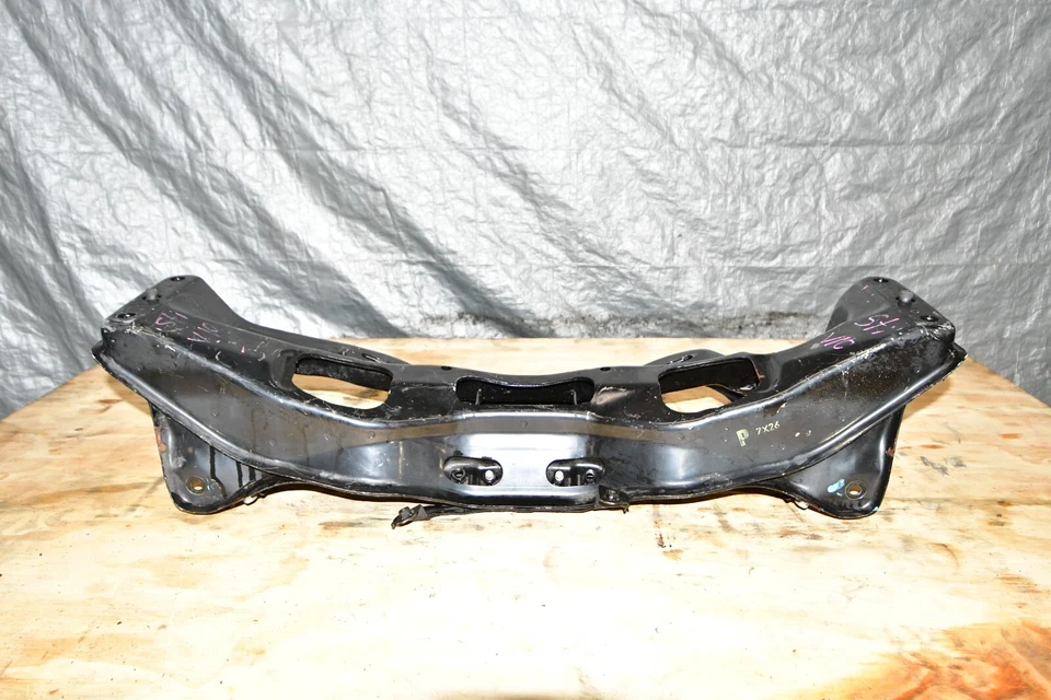Submarco delantero JDM 2008-2014 Subaru Impreza WRX STI Forester XT base del motor Foto 2 de 4