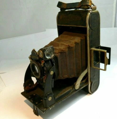 Alte Voigtländer in Schwarz