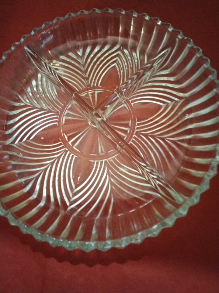 7" Vintage Pressed Clear Glass Appetizer Plate 3 Section Antipasto F3