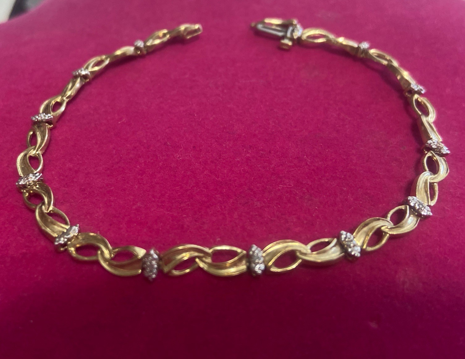VTG 10K Yellow & White Gold Tennis Bracelet 5.3g 7 Inches