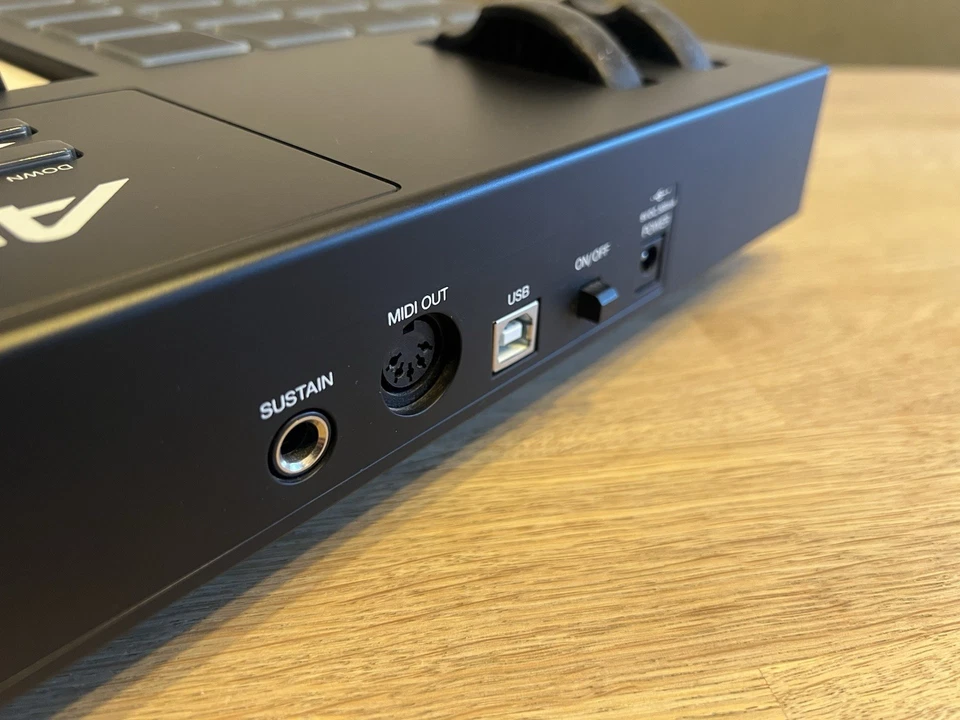 Alesis VI49 Midi Keyboard Controller mit USB-Anschluss Guter Zustand - Bild 4 von 4