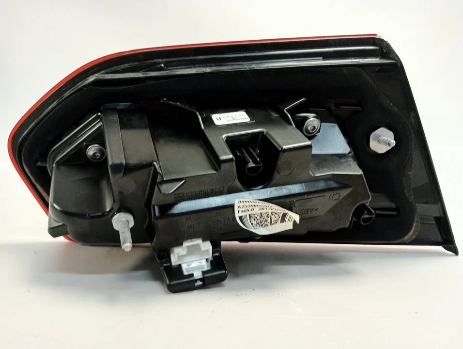 A2539062201 PILOTO TRASERO DERECHO INTERIOR / 6995043 PARA MERCEDES-BENZ CLASE G - Imagen 2 de 4