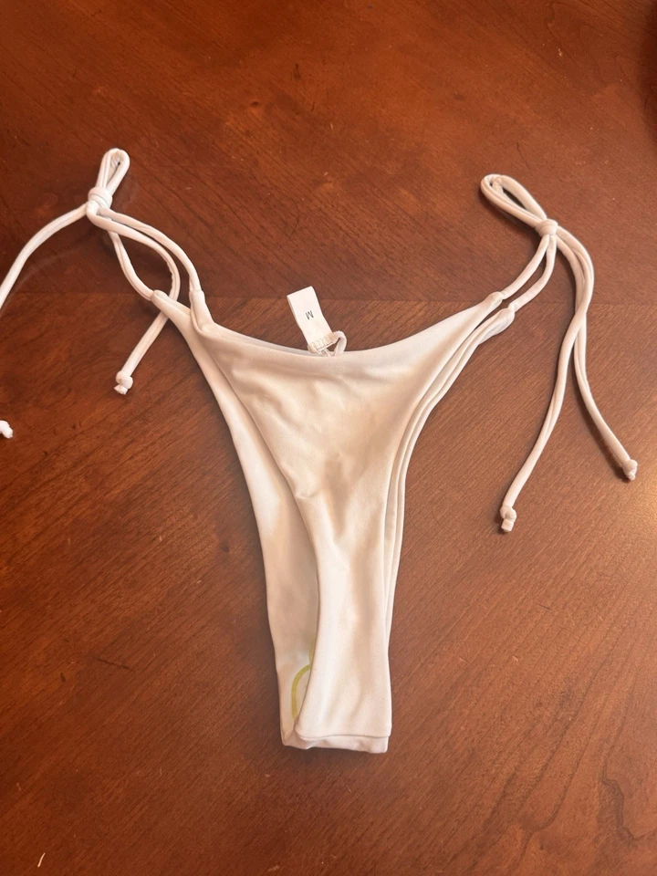 Unbranded WHITE COLOR Thong BIKINI BOTTOM Size M - Image 2 of 4