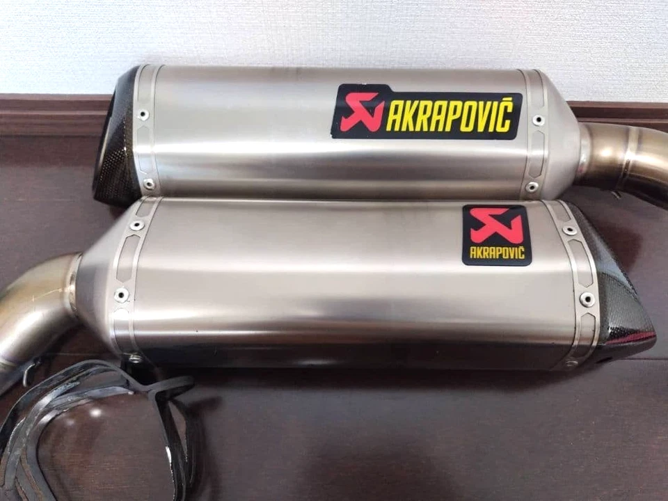 Silenciador antideslizante de titanio Akrapovic para Ducati 1098 1098R 1198 848 Foto 4 de 4