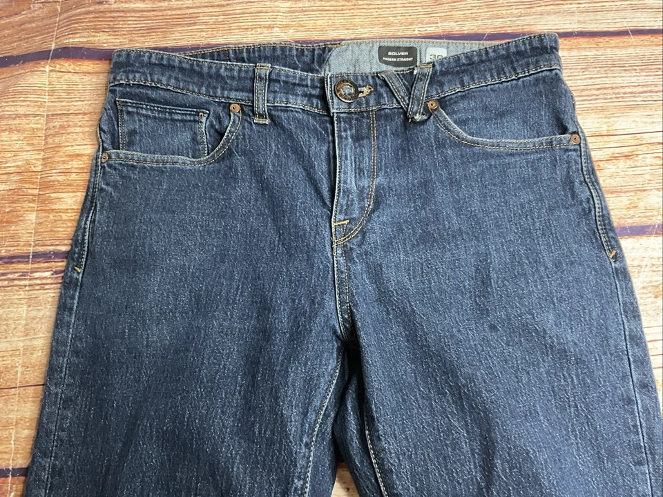 VOLCOM Men's Dark Wash TRUE TO THIS SOLVER MODERN STRAIGHT Jeans Sz 30x30 - Image 4 of 4