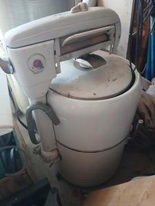 Electric Kenmore JR Wringer Washing Machine - 24" TALL