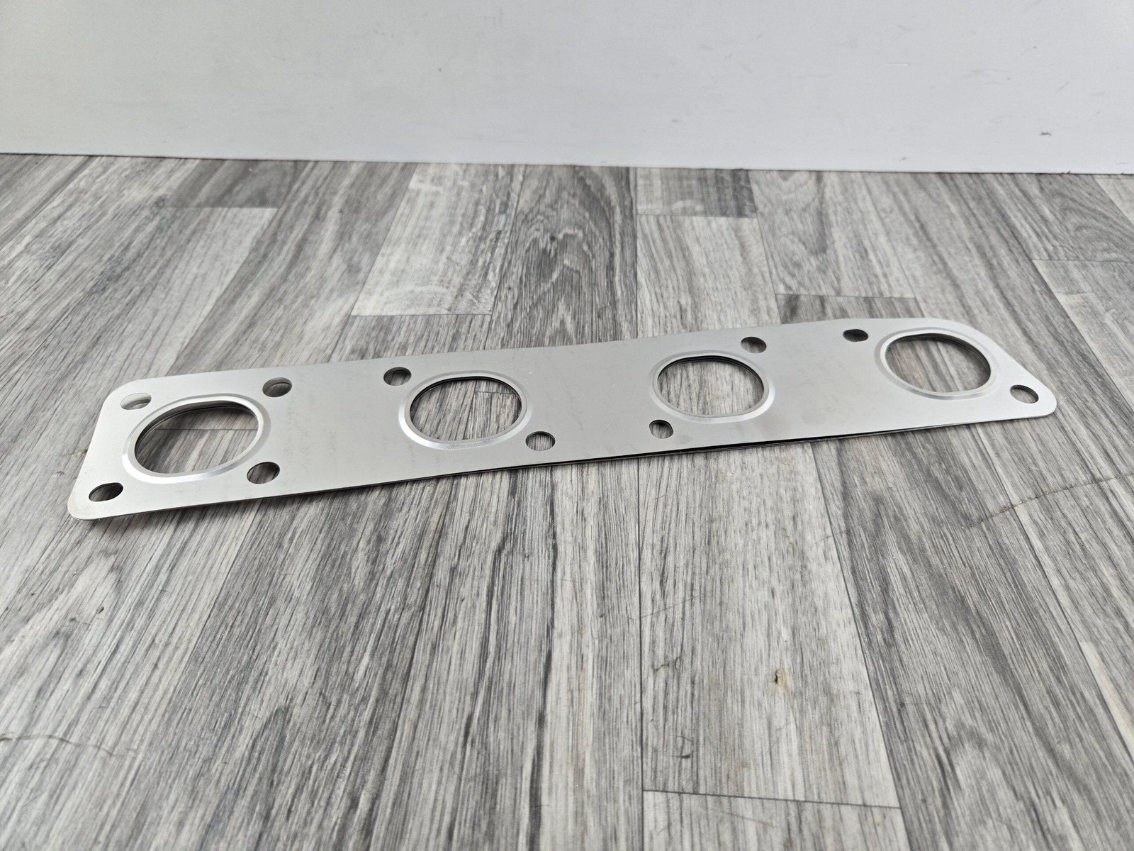 Rolls Royce & Bentley Gasket Exhaust Manifold PB30027PA