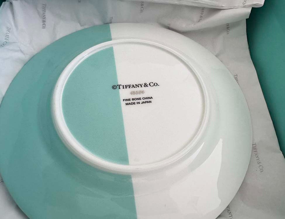 Tiffany & Co. 定価およそ300,000 Tiffany & Co.* COLOR BLOCK DESSERT PLATE *Blue &White NEW nBox