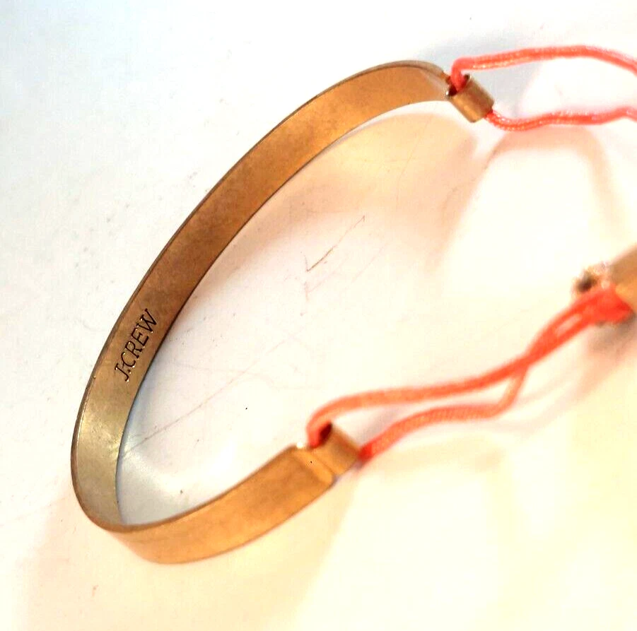 Brazalete J CREW Tono Dorado con Estrás y Cinta Rosa Foto 3 de 3