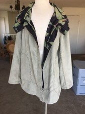 Lindi Womens Sz M Reversable Jacket W/hood And Pockets Solid Green And Floral
