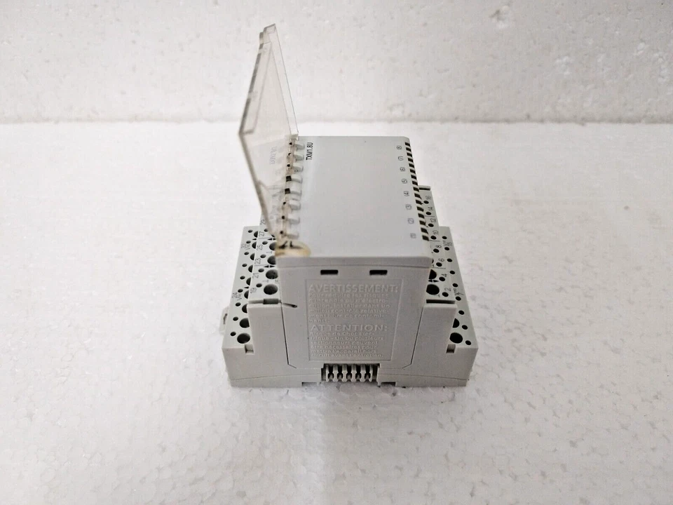 Siemens TXM1.8U 8-Universal I/O Module - Image 3 of 4