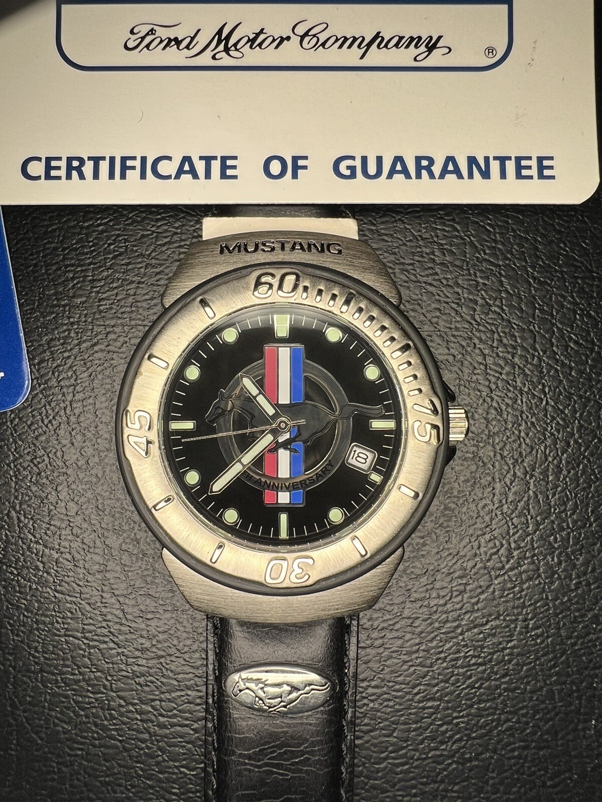 1999 Limited Edition Ford Mustang 35Th Anniversary Watch Leather Strap Rare NEW - Picture 4 of 8