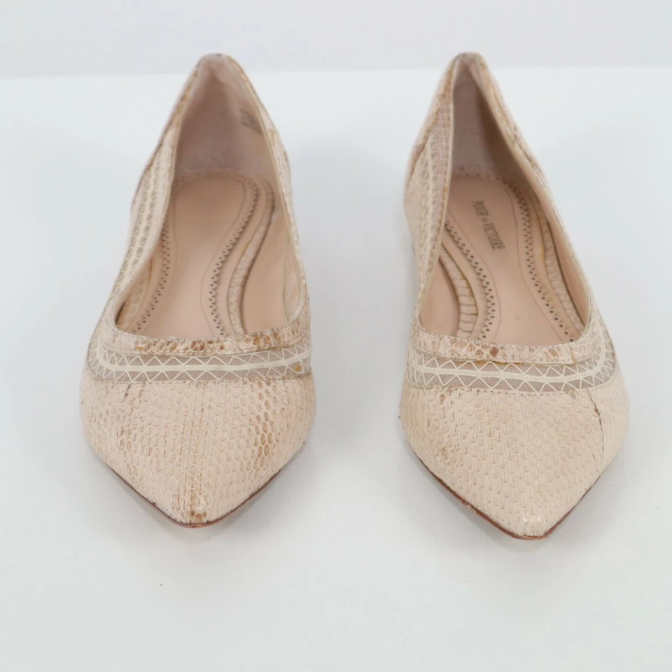 Pour La Victoire Ballet Pisos Mujer 7 Cuero Serpiente Repujado Beige Punta Foto 2 de 4