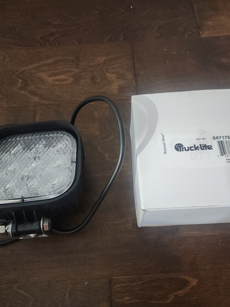 Truck Lite 84717616 Lamp For Volvo SS8175 735111199007| eBay