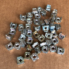 M6 Screw Rack Mount Cage Nuts Square Clips Server Bag Pack Lot Qty 32