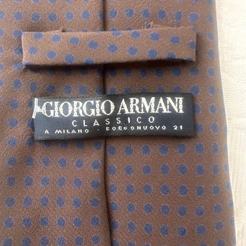 Corbata GIORGIO ARMANI Classico Silk XL ITALIA Diseñador Lunares Marrón y Azul Marino Foto 3 de 4