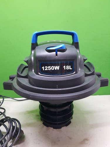 Vacmaster VOC1218PF Artificial Grass Vacuum Cleaner 18 L – Blue - Picture 14 of 54