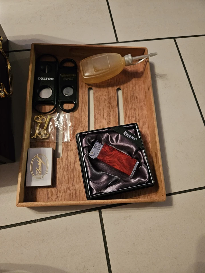 Humidor-Set mit Zubehör & Zigarren - Bild 4 von 4