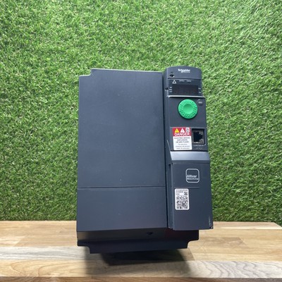 Altivar Maschine - Dimmer - 5,5kW - 380/500V Tri - Book - EMV - IP21 gebraucht
