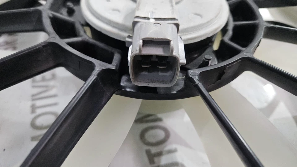 SUZUKI BALENO ВЕНТИЛЯТОР В СБОРЕ ENG ОХЛАЖДЕНИЯ (17100M68P00) - Изображение 2 из 4