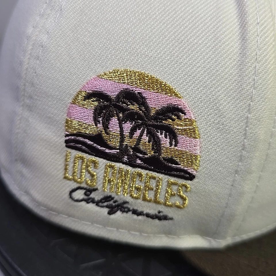 Los Angeles Dodgers Palm Patch 59FIFTY Fitted Hat – Pink UV - 7 3/4 – Cream - Image 3 of 4