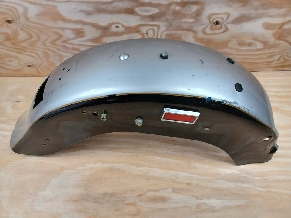 (D) Guardabarros trasero Harley-Davidson FLSTF Softail Fat Boy 1996-1999 Foto 3 de 4