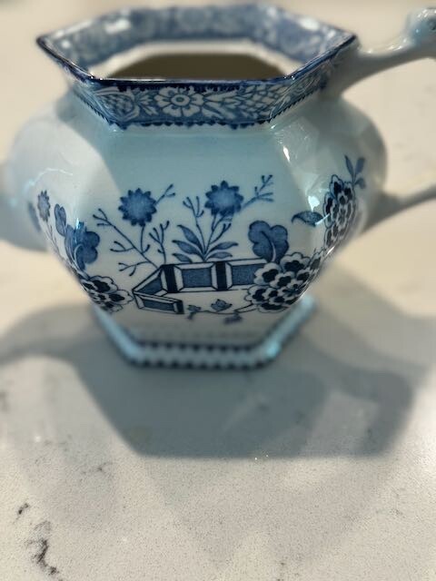 Picture 10 of 16