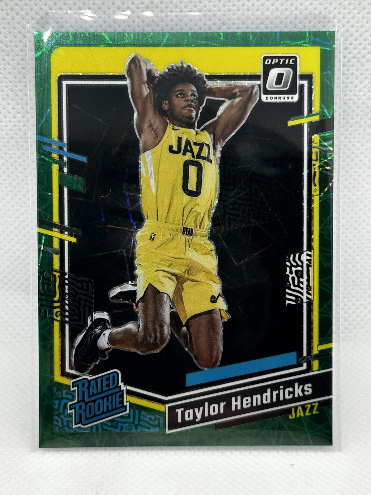 2023-24 Optic Basketball Rated Rookie SSP  Green Velocity /49 Taylor Hendricks