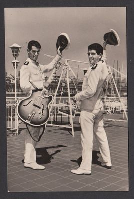 Duo Dinamico Vintage 1950s Movie Film Star Postcard
