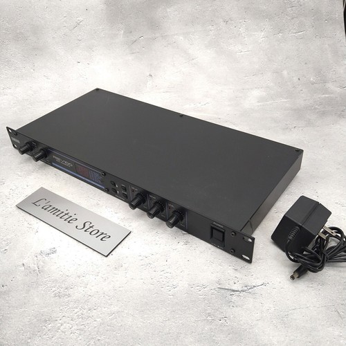 Yamaha REV100 Digital Reverberator Reverb Rack Effects Digital Japan Black Used - Picture 6 of 13