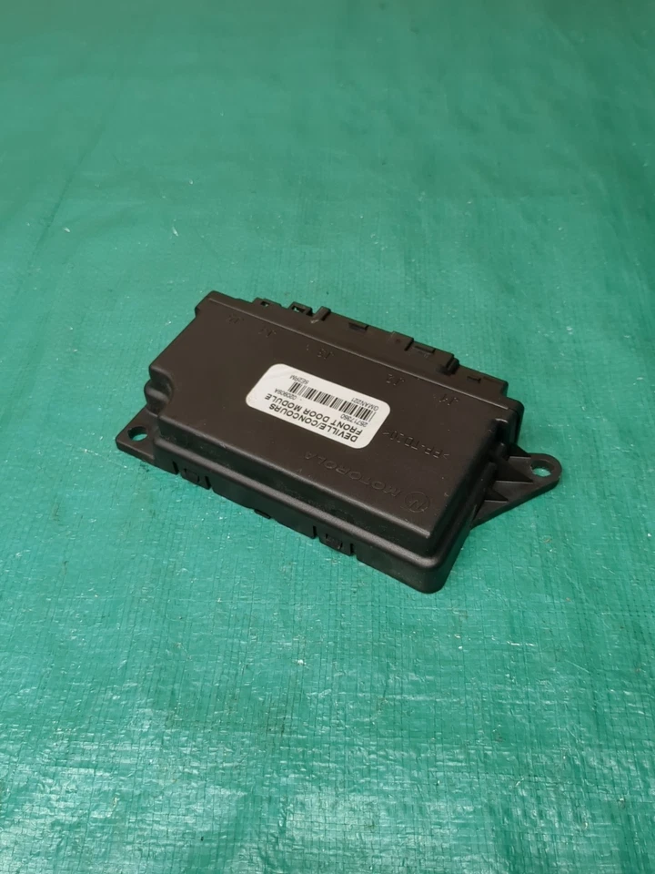 Módulo de puerta delantera Cadillac Deville Concours 2002-2003 OEM 25717350 Foto 2 de 4