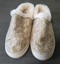 TOMS Size 9.5 Womens Sahara Cable Knit Tan Mule Slippers Comfort Shoe Lined