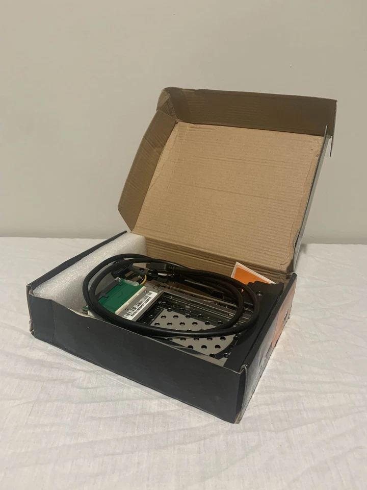 Kingwin KF-256-BK Sata Hotswap Rack - Image 2 of 2