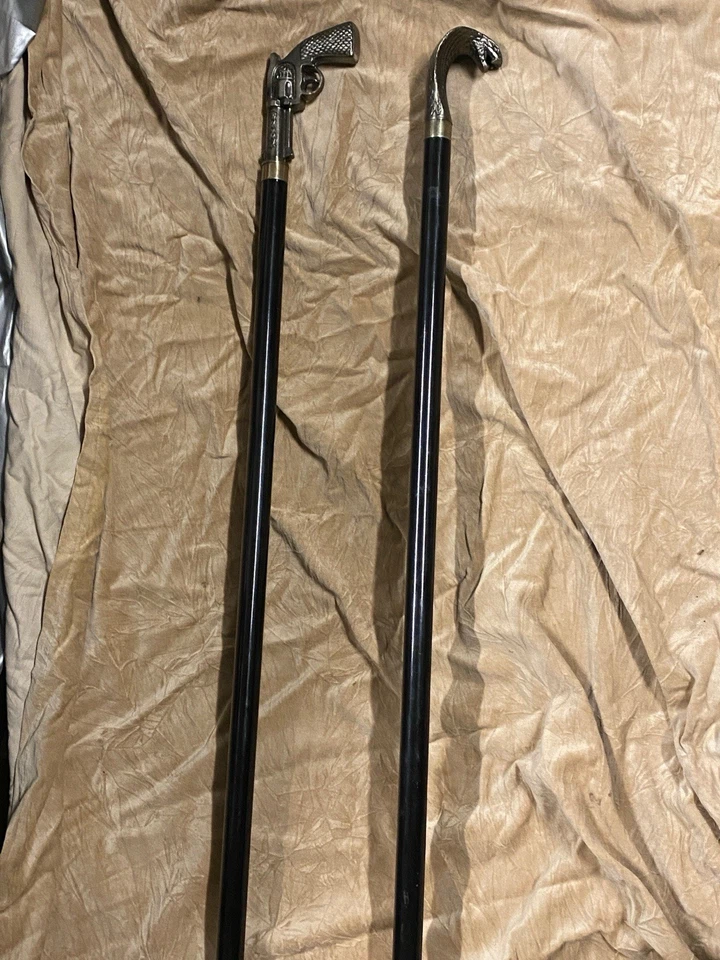 Walking Cane W/ Hidden Handle Compartment - COBRA HANDLE & Pistol design handle  - Image 4 of 4