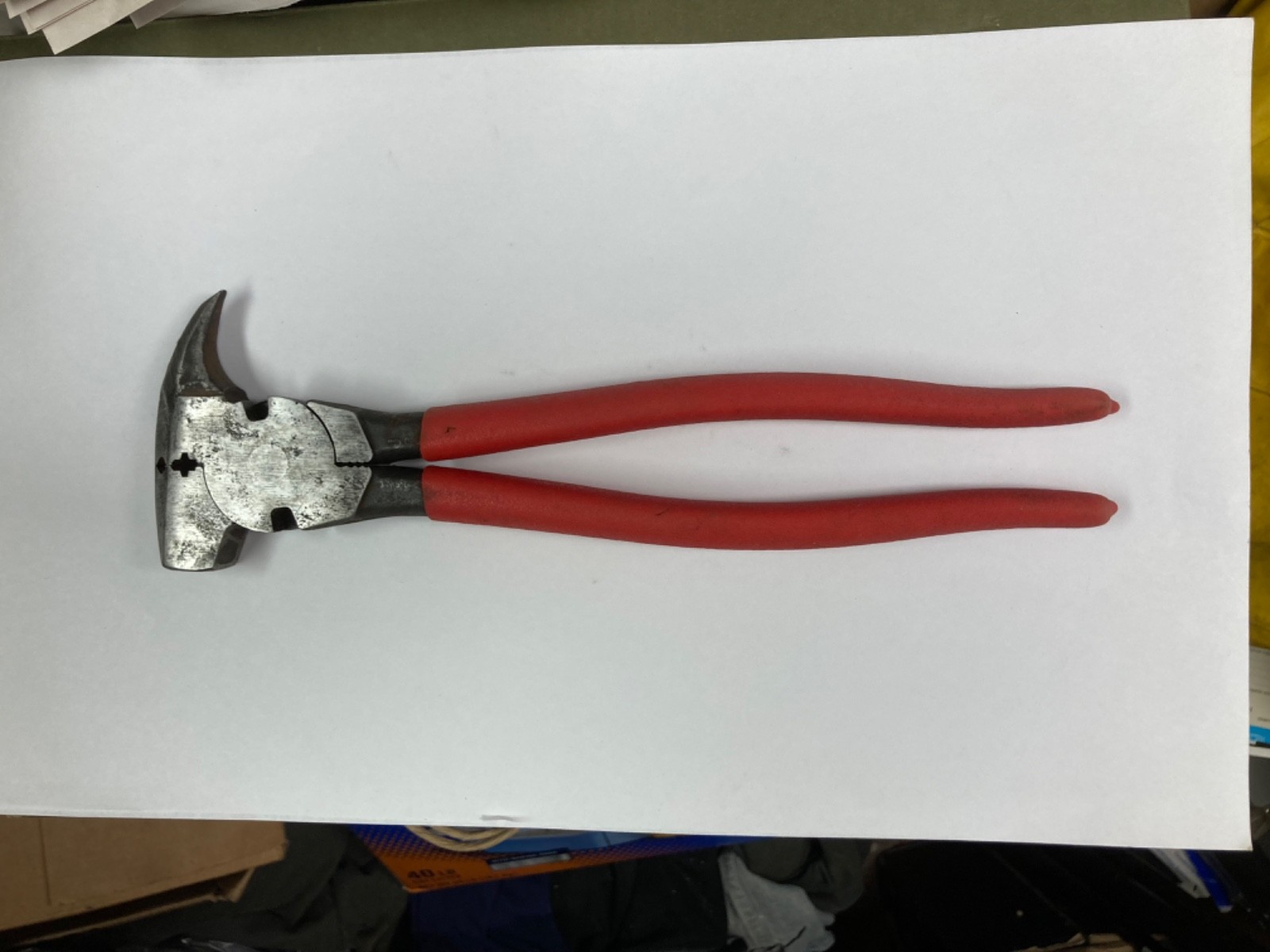 Fence pliers, wire fence installation and repair tool