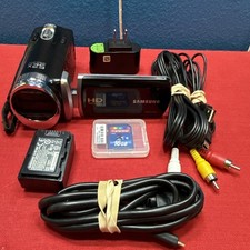 SAMSUNG HMX-F90 HD Camcorder Battery Charger 16GB Card Cables - Tested
