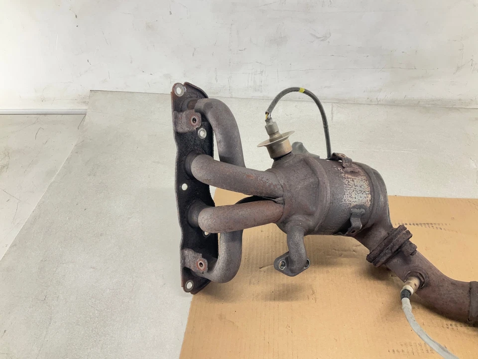 Colector de escape HYUNDAI Ioniq 17-20 Foto 3 de 4