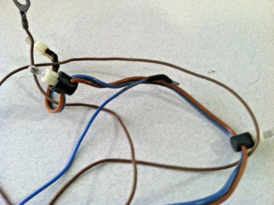 MERCEDES-BENZ 380SEC 1981-1985 420SEC 500SEC W126 ~ CABLE DE LUZ DE CALEFACCIÓN DE AIRE ACONDICIONADO Foto 3 de 4