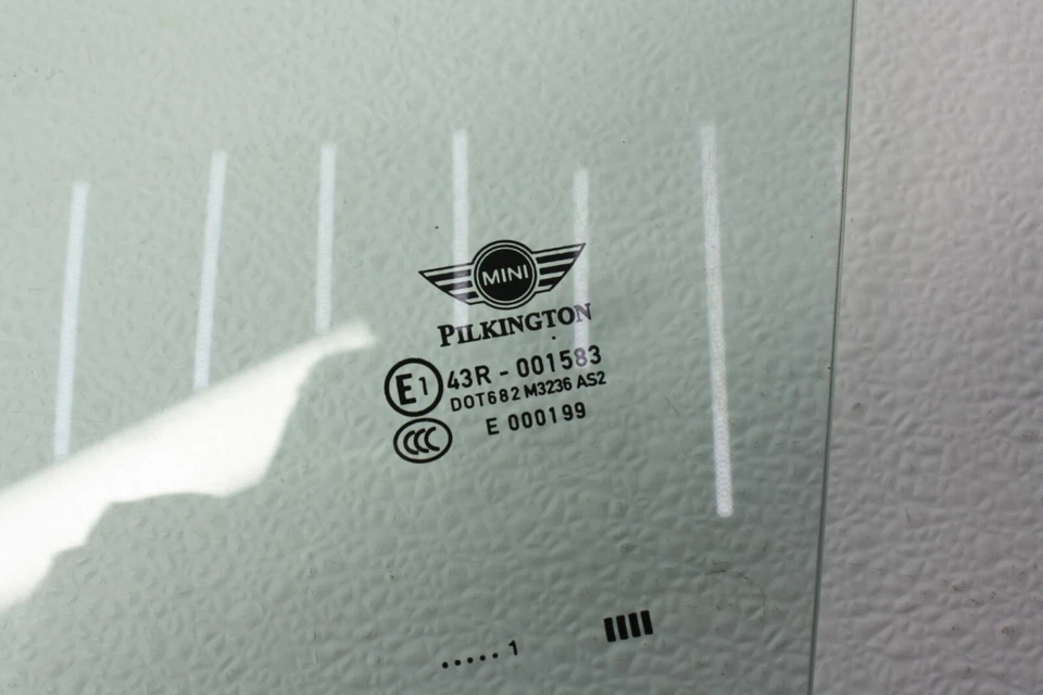 MINI COOPER R60 COUNTRYMAN 2011-2016 PUERTA DELANTERA IZQUIERDA VENTANA DE CRISTAL OEM Foto 2 de 3