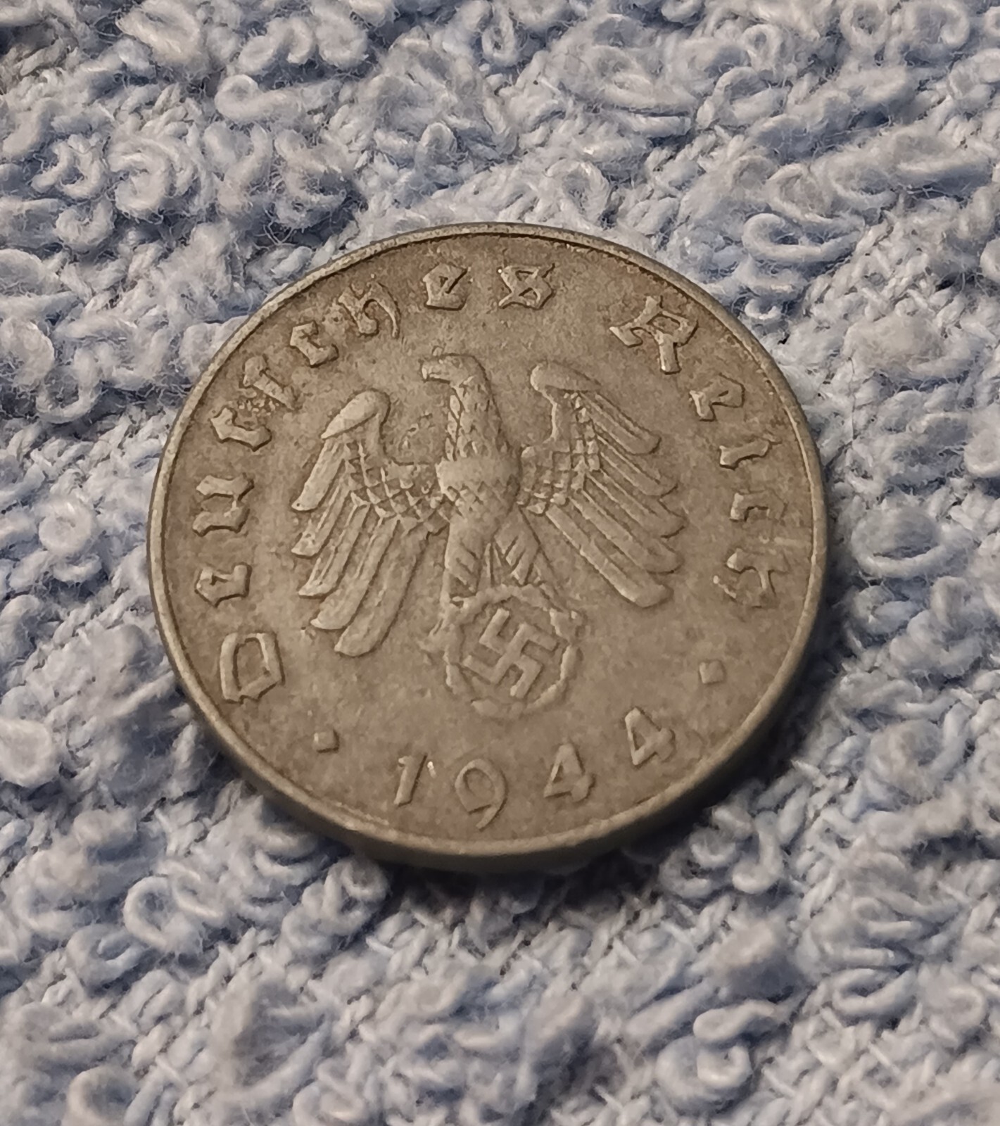 Picture 3 of 12
